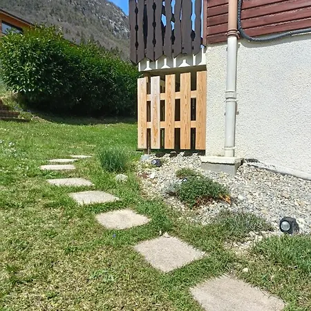 فندق مبيت وإفطار Le Catarina Lathuile