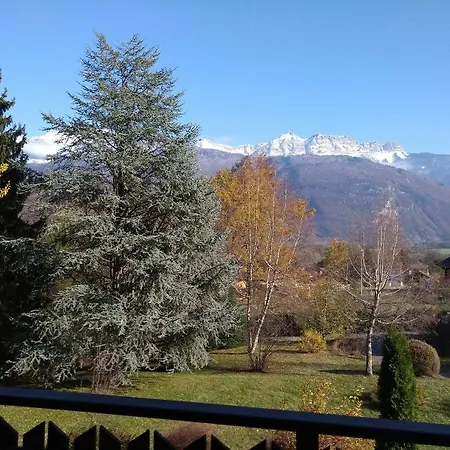Le Catarina فندق مبيت وإفطار Lathuile